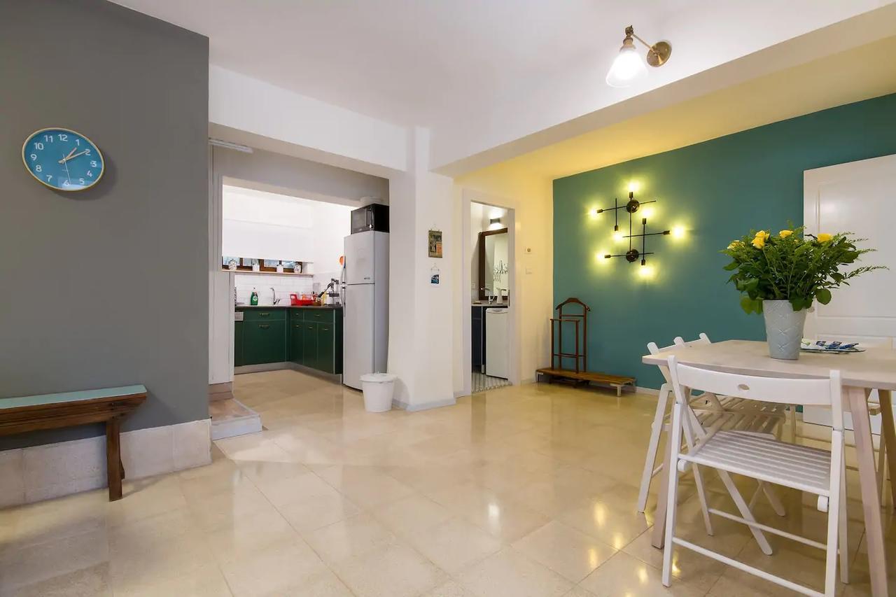 Cozy Apartment In The Carmel Center Haifa Exterior photo